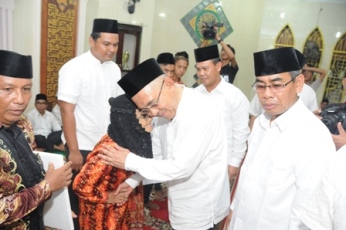 Bupati Mursini Sampaikan Aspirasi di Hadapan Gubernur Riau